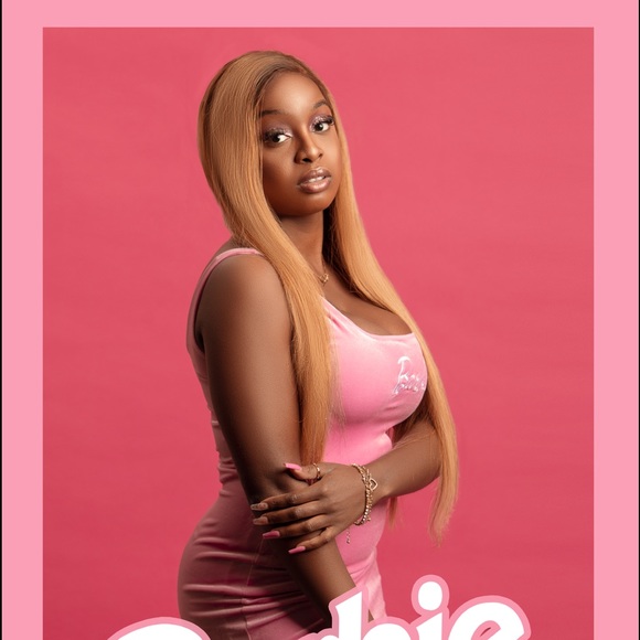 Forever 21 Dresses & Skirts - Forever 21 Velvet Barbie Dress